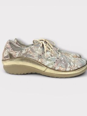 NAOT Kumara Gold Floral Leather Shoes Lace Comfort Women EU 40 /US 9 Euro Summer